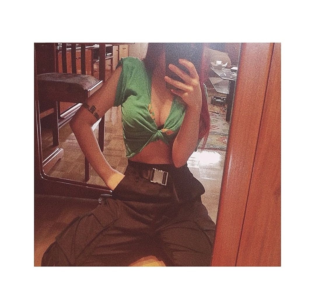 Zurily97's tweet image. I&apos;m a bitch and a boss, I&apos;ma shine like gloss 🔥💪🏽
#DancerLife #PracticeTime