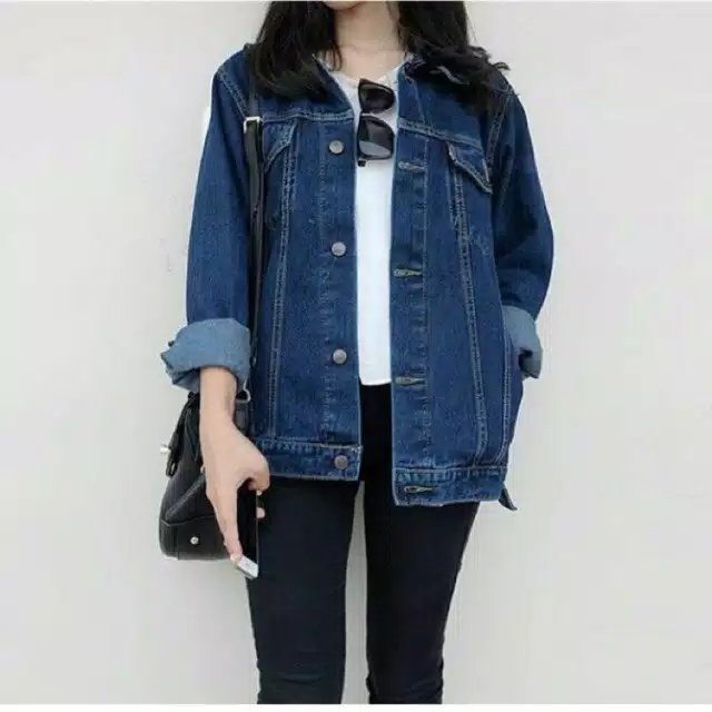 A_Store9779's tweet photo. JAKET JEANS WANITA. Bahan jeans tebal, nyaman dipakai. Tampilan fashionable. Size M - XXXL. 175.000
DM/ https://t.co/yrYhbrzesU
#PewirausahaPemula
@OfficialAsoppsi 
@macanutara_ 
@Adinda_Zahrany1 
@anaktermudaa 
@Cute_Tagar 
@6undul0h 
@wiragaksableng 
@Gank_Of_Petojo https://t.co/2gu5eS7bqi