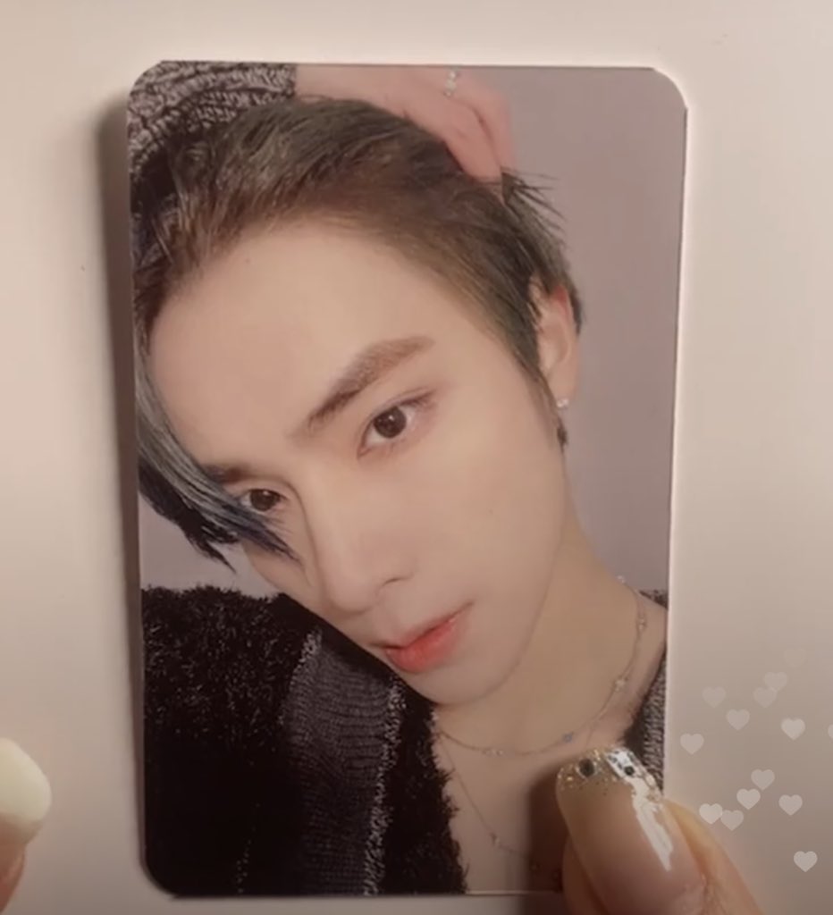 xiaojun_xdj's tweet photo. All this Xiaojun photocard 😍 https://t.co/ZsrkQFvQhD