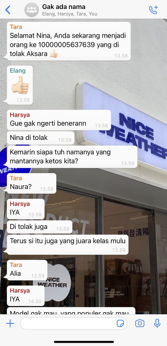 pinkxxskies's tweet photo. 239. Lanjutan chatnya yang Alaia gak liat https://t.co/5BbrG3qq2j