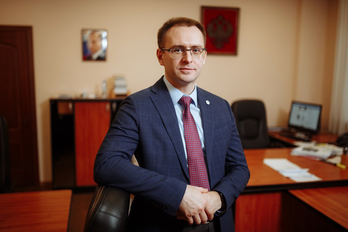 Ректор Владимир Богатырев обратился к студентам Самарского университета им. Королёва с просьбой поддержать движение волонтеров, работающих сегодня в медицинских организациях Самары: ssau.ru/news/20047