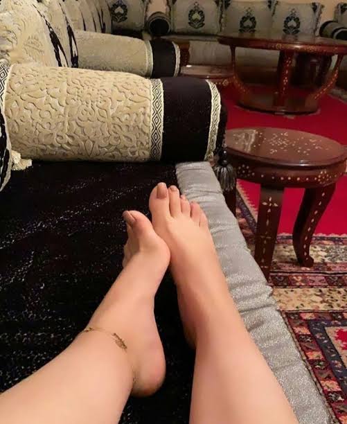 QueenAsma66's tweet photo. صباح الخير كلابي 👠 يلا كل يعمل رتويت ويجي يبوس https://t.co/ukCj39EV21
