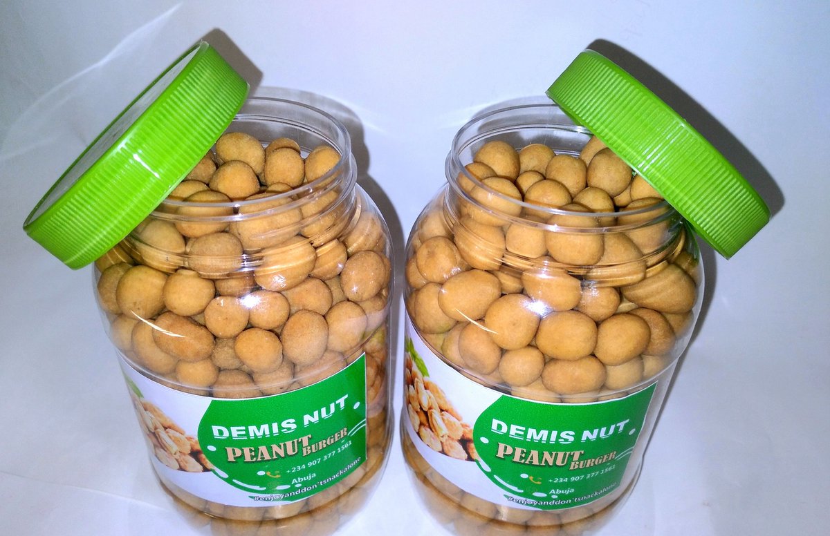bidemis_'s tweet photo. We're Introducing our EASY TO MUNCH Pack💃💚😋😋. 
Munching is now made easy🤸‍♀️🤸‍♀️. 
Get one for your Nutty Buddy😉👇 #enjoyanddontsnackalone

Price: N1700 
Tasty and Crunchy Peanut Burger🥜

Send a DM to order✅
Delivery 🚲

#DemisNuts #AbujaTwitterCommunity https://t.co/ooFFMXzw8t
