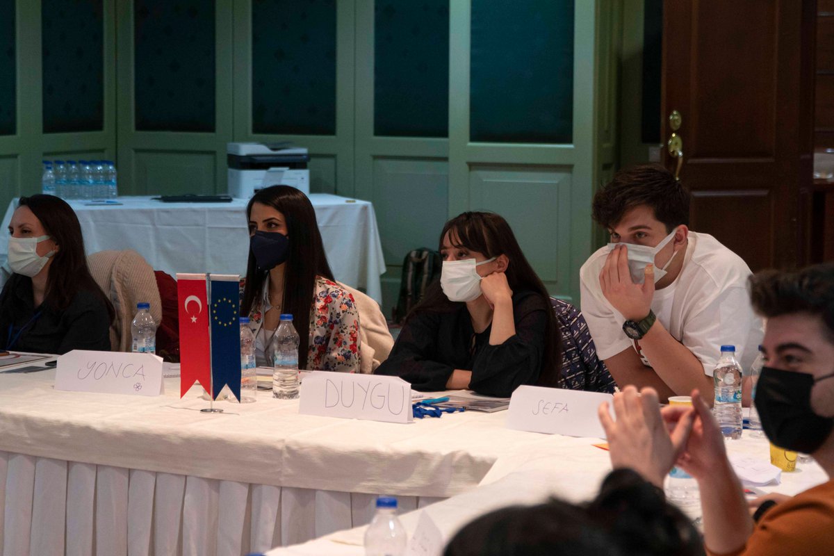 Sayın <a href="/sfagduk/">Sait Fehmi Agduk</a> hocamız ve değerli katılımcılarımızın katkılarıyla Savunuculuk eğitimini tamamladık. <a href="/ABBaskanligi/">T.C. Dışişleri Bakanlığı Avrupa Birliği Başkanlığı</a> 
@cfcuturkey 
<a href="/sivilsektor/">Sivil Toplum Sektörü</a>