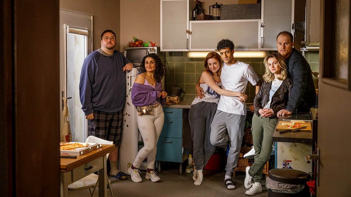 serienjunkies's tweet photo. Heute neu: Ich dich auch! bei ZDFneo #IchDichAuch #HeuteNeu #PlayByDay https://t.co/7Jaife6zVD https://t.co/jmZujjkVX8