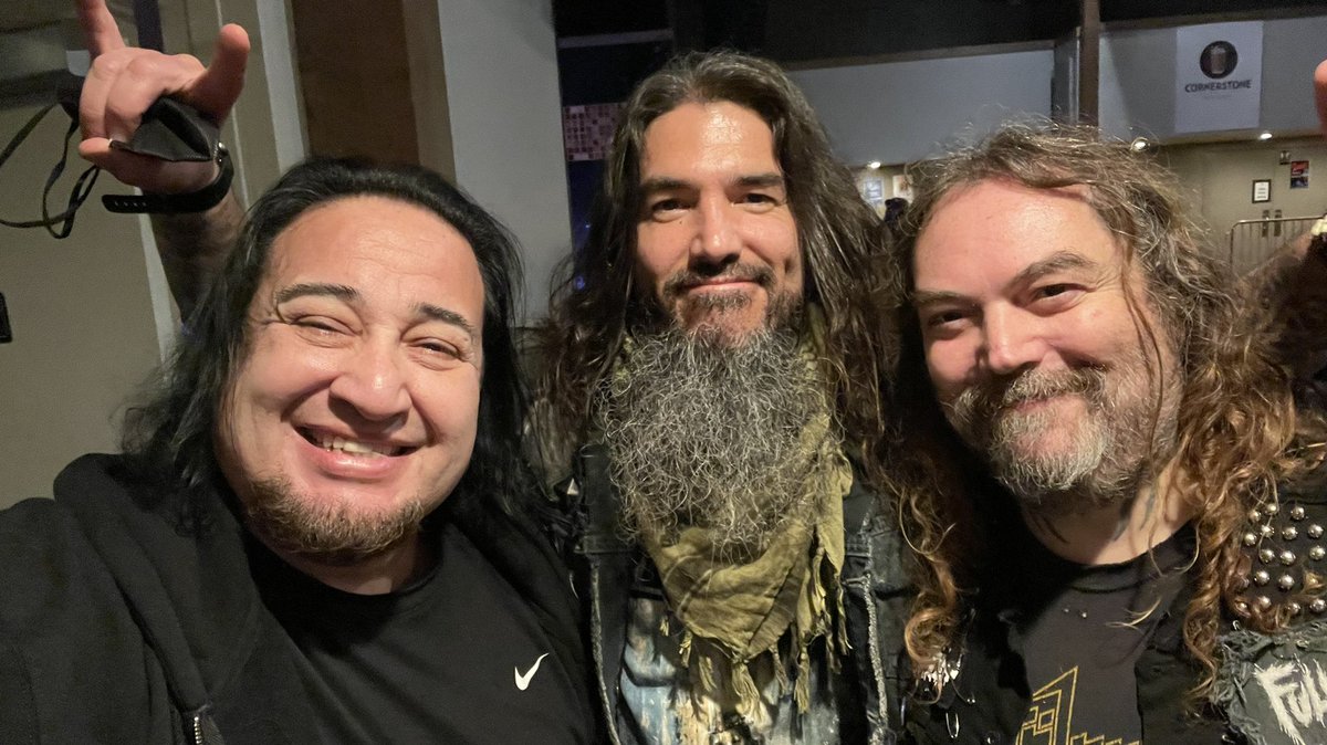 Dino Cazares tweet media