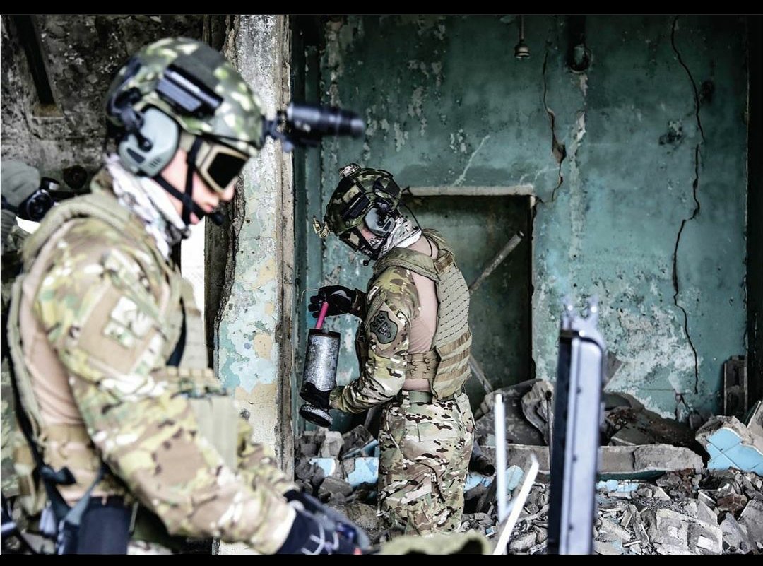 🇹🇷🇹🇷🇹🇷 Takibe Al Ve Beğen.
Bir Sas Komandosunun Görevi:
"Bul Ve Yok Et!"
#BüyükTürkiye
#EmniyetBekçisi
#PomemKpssYaşBoyEsnetilsin #PomemKpssVeBoyDüşürülsün #PomemErkekVeKadınBoyDüşürülsün
<a href="/PolisJandarmaCm/">🇹🇷 Pomem Alımları Resmî Sayfası 🇹🇷 ®</a> <a href="/pomemboy/">pomemboy</a> <a href="/emniyet_bekcisi/">Emniyet Bekçisi ® 🇹🇷</a>