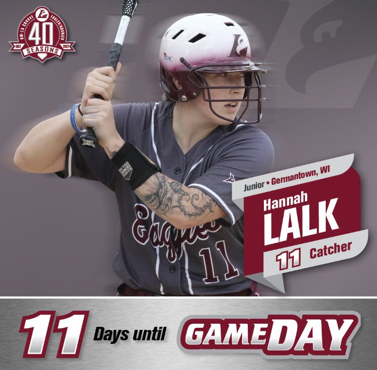 UWLSOFTBALL's tweet photo. LOOKIN’ STRONG AND LOOKIN’ TOUGH..SHOUT-OUT TO OUR HANNAH LALK. #11DAYS 💪🏼💯💥 https://t.co/V27DenbUpN