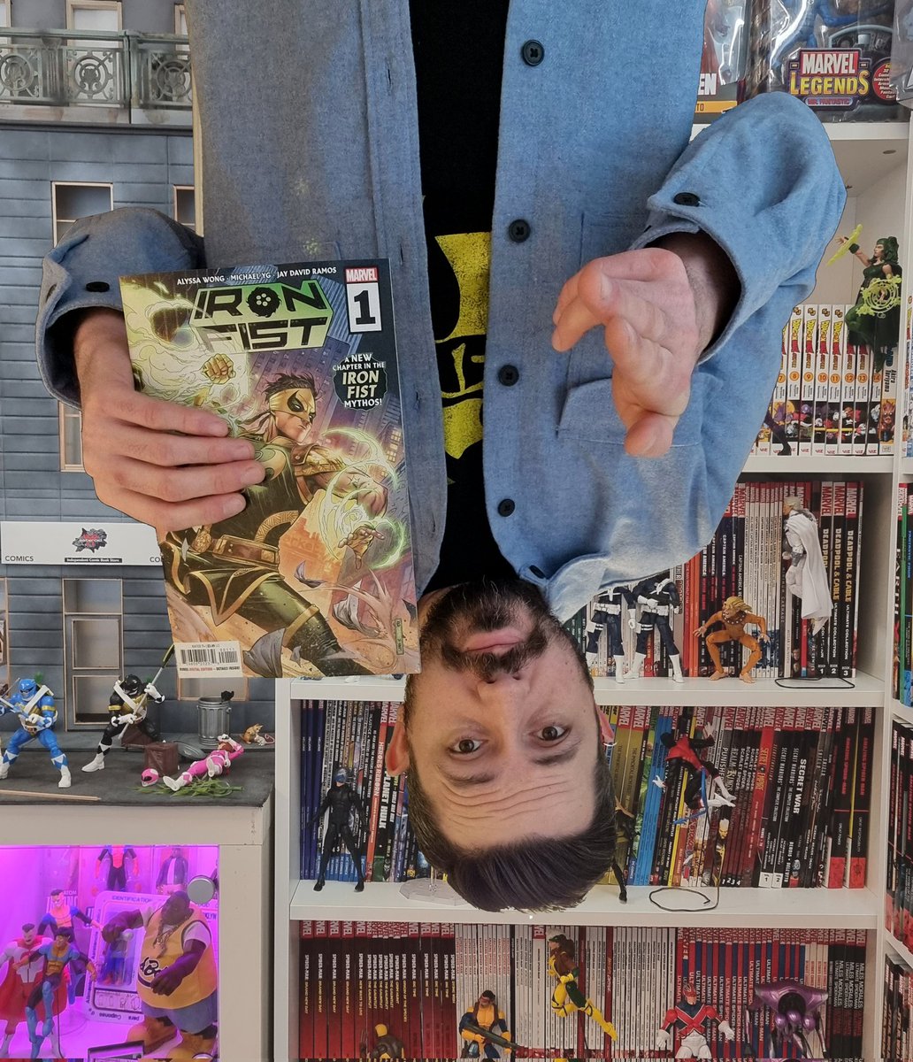 asteroidmcomics's tweet photo. Saw @50cent dangling upside down and thought that looked like fun... so here's me dangling an #IronFist #1 featuring a brand new hero take over the mantle, which you can buy now at https://t.co/wks48L9U45!

The print run is extremely limited worldwide for this key issue!

#NCBD https://t.co/m1cA6DnuR5