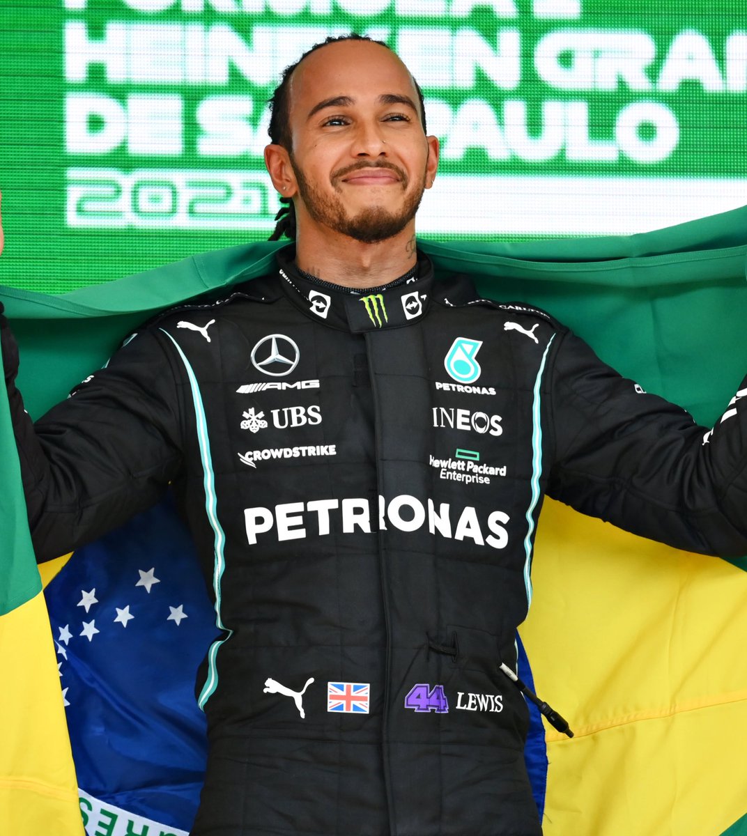 mr44n01's tweet photo. daily reminder that sir lewis hamilton is the true champion of 2021 #WeStandWithLewisHamilton https://t.co/0HtzR7Kn14