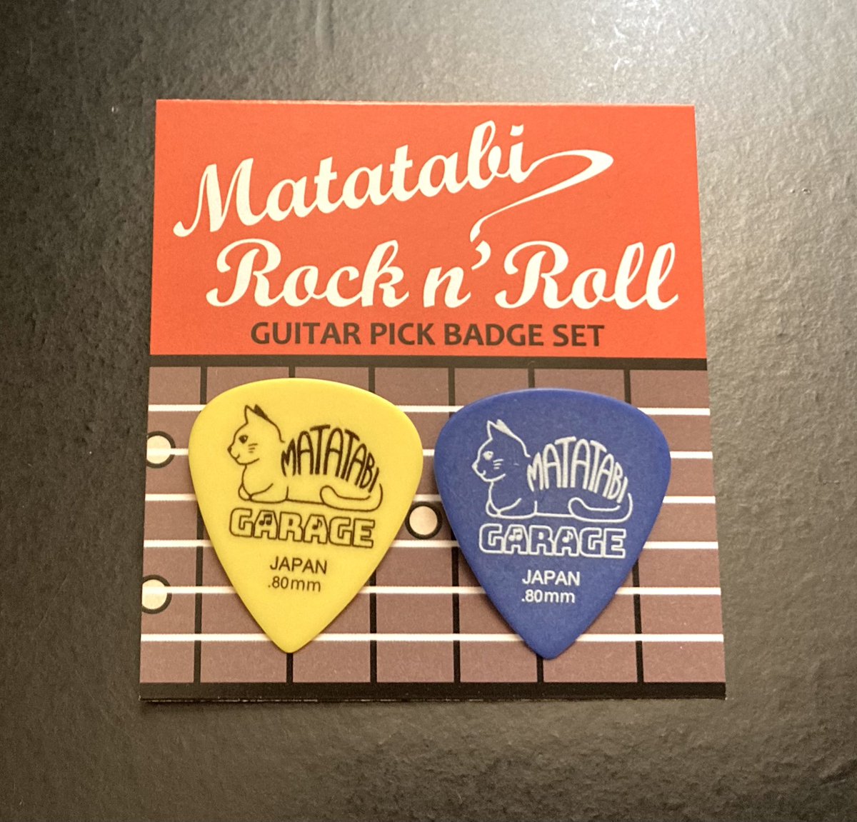 matatabi_garage's tweet image. #三年坂ねこフェス2022

2月16日（水）～27日 （日）11〜19時
蔦屋書店熊本三年坂地下1階イベントスペース(最終日17:00)

MATATABI GARAGEではギター型おもちゃ、アンプ型爪とぎなどに加え、本物のギターピックを使った新作のピンバッジも発売します！ぜひお越しください😸🎸

#またたびロックンロール