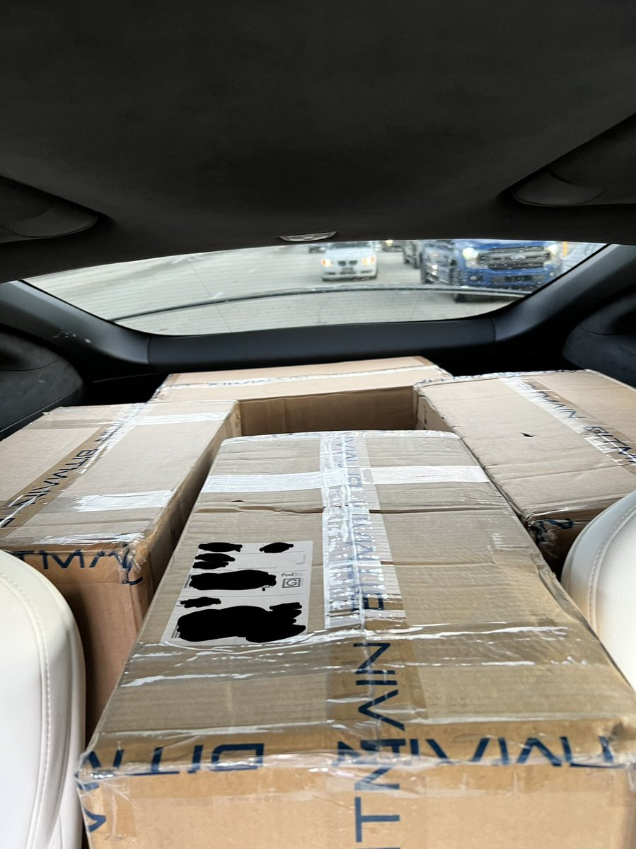 bkitch07's tweet photo. Loyal soldiers heading off for warranty repair https://t.co/PAOCJEhxKb