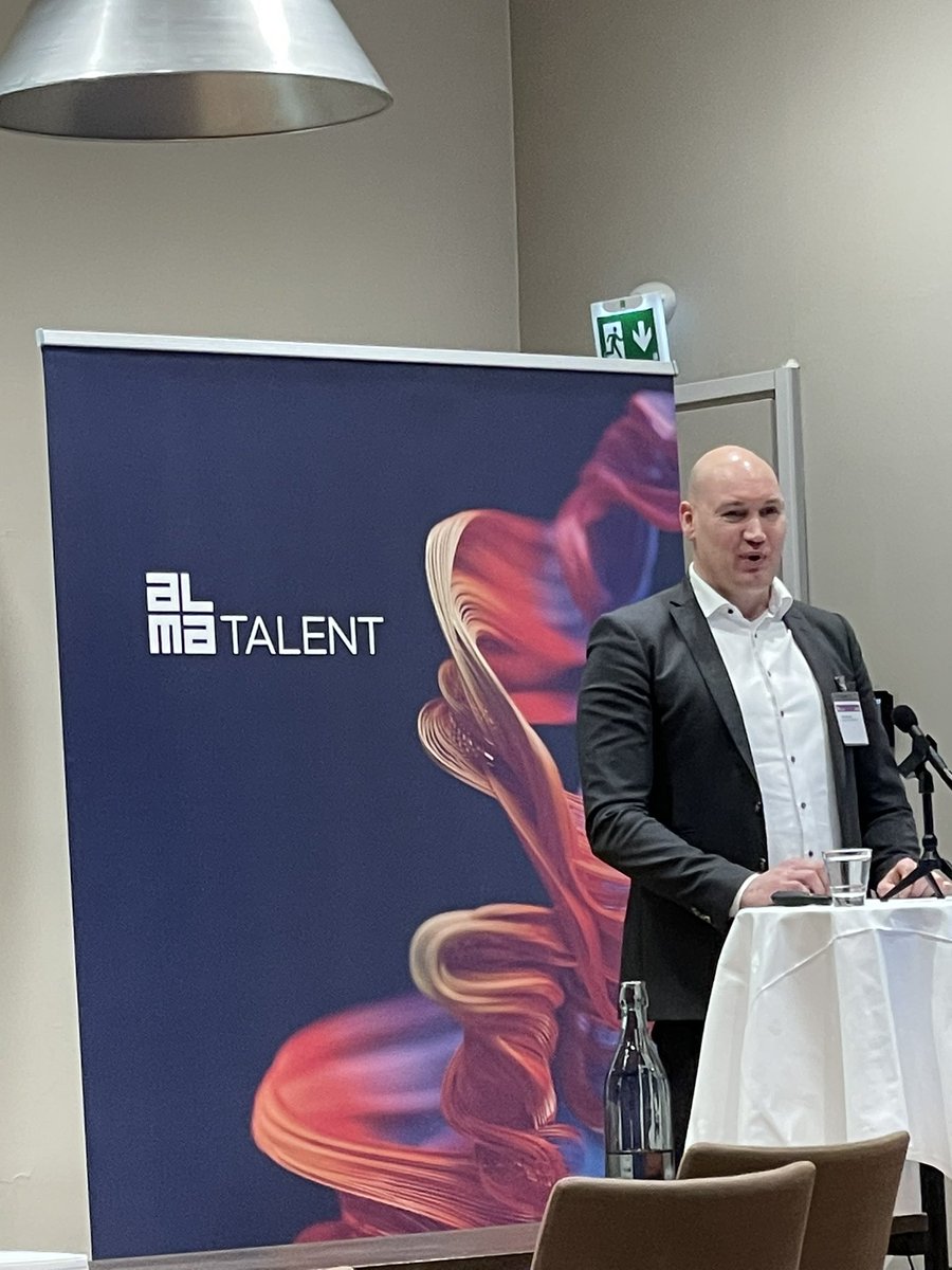 #tivisihado2022 tapahtuman viimeisen esityksen vetää <a href="/RistoCarlson/">Risto Carlson</a>, joka on Keravan ex-CIO ja nykyisin Savon Kuituverkon TJ. #digikokous