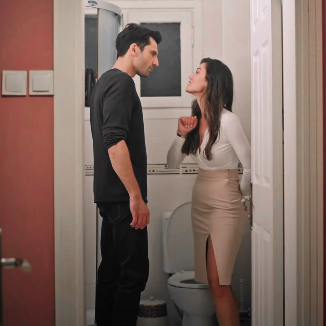 Meeshaak's tweet photo. From this                   To this
#Yargı • #ılcey https://t.co/5Y4qBs0PG5