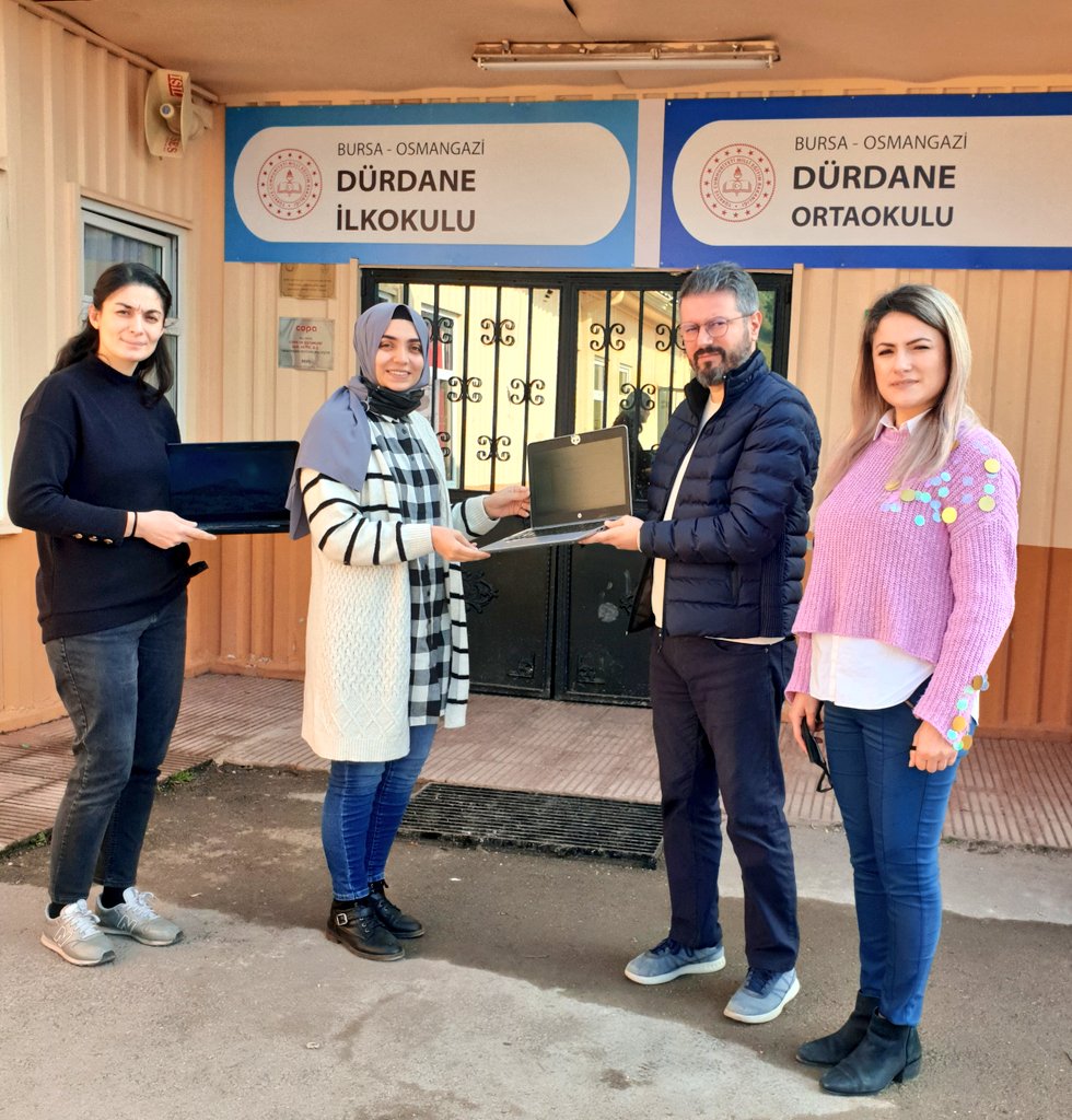 Durdaneokulu's tweet photo. İntermobil Otomotiv A.Ş. okulumuza 2 adet diz üstü bilgisayar desteğinde bulunmuştur. Katkıları için teşekkür ederiz. @tcmeb @bursailmem @serkangur_ist @Ali_Partal @Osmangazi_MEM @GurhanCokgezer @a_baris @intermobilcomtr https://t.co/77ilqEAUSf
