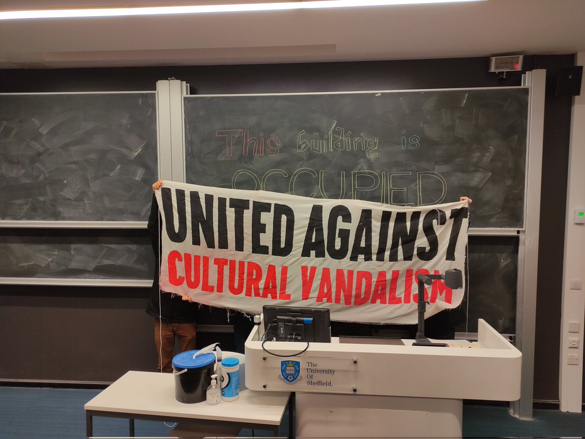 sheffaction's tweet photo. 🚨 WE HAVE OCCUPIED HICKS!

There are now two UoS buildings occupied in solidarity with the @ucu strikes.

#SaveSheffieldArchaeology https://t.co/ADDutLQ1qs