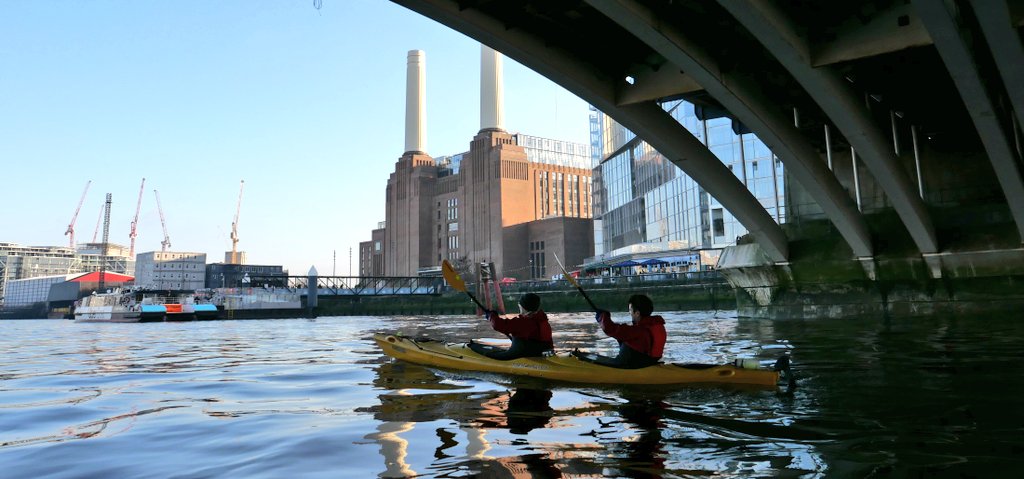 Everyone is welcome on our trips regardless of your experience!  

#londonkayakcompany #trysomethingdifferent #kayaking #noexperienceneeded #paddlesport #explore #memories #friends #london #visitlondon #travelbywater #riverthameslondon