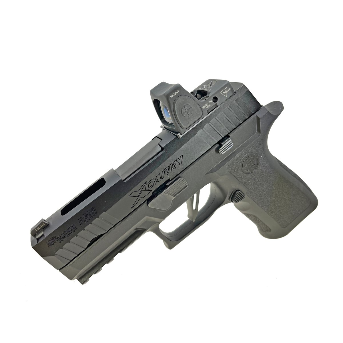 ProductNova's tweet photo. P320 X-Carry Slide Set is coming soon.
Aluminum Slide
Steel front &amp; rear sight
Steel outer barrel
Can install Romeo1 &amp; RMR sight
Black &amp; FDE color https://t.co/oVNJApy2oJ