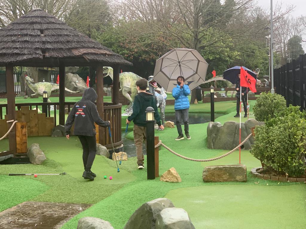 RHB_Boarding's tweet photo. This boarders visited Maidenhead Mini Golf on Sunday to win the ‘Navy Jacket’ & title of ‘Boarding Champ ‘22’. Umbrellas were as important as the putter at times & it was very tight with Mateo & Mauro sharing the title, with Gonzalo only one shot behind in 2nd. #inspiredboarding https://t.co/wuPr5HfpZ3