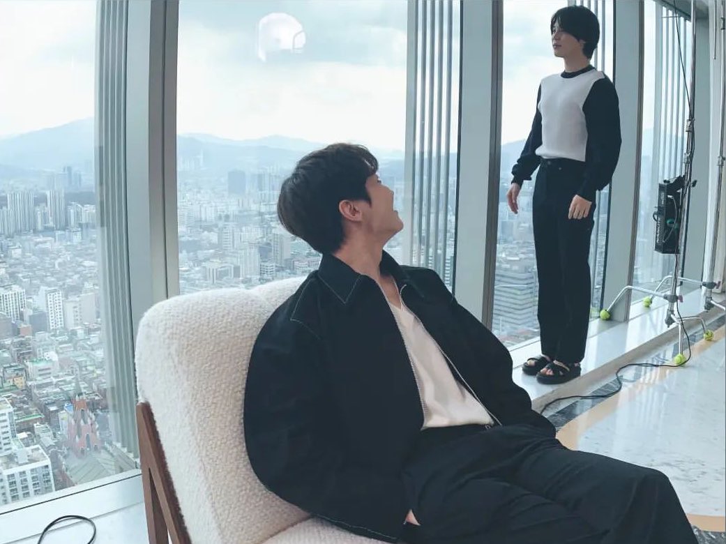 อุแงงงงงง จีมอยู่กับพิโฮปด้วยยยย แล้วคือแค่เห็นหน้าพิโฮปจากข้างๆ ก็รู้แล้วอ่ะว่าเอ็นดูน้อง