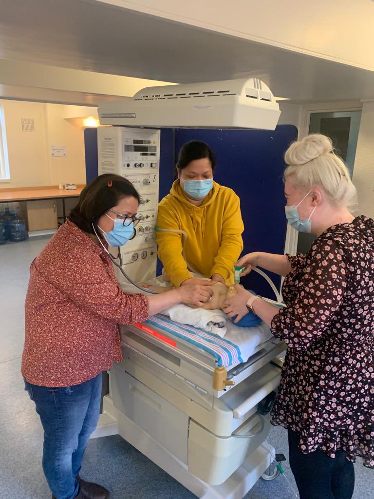 NeonatalBTHFT's tweet photo. The fun doesn’t stop for our staff! Here’s some of our nurses and nursery nurses keeping up to date with neonatal basic life support!
Let us know if you recognise any of our nurses! ✨
#Neonatalnursing
#NeonatalCPR
#NurseTwitter https://t.co/qfC5Oo3ATe