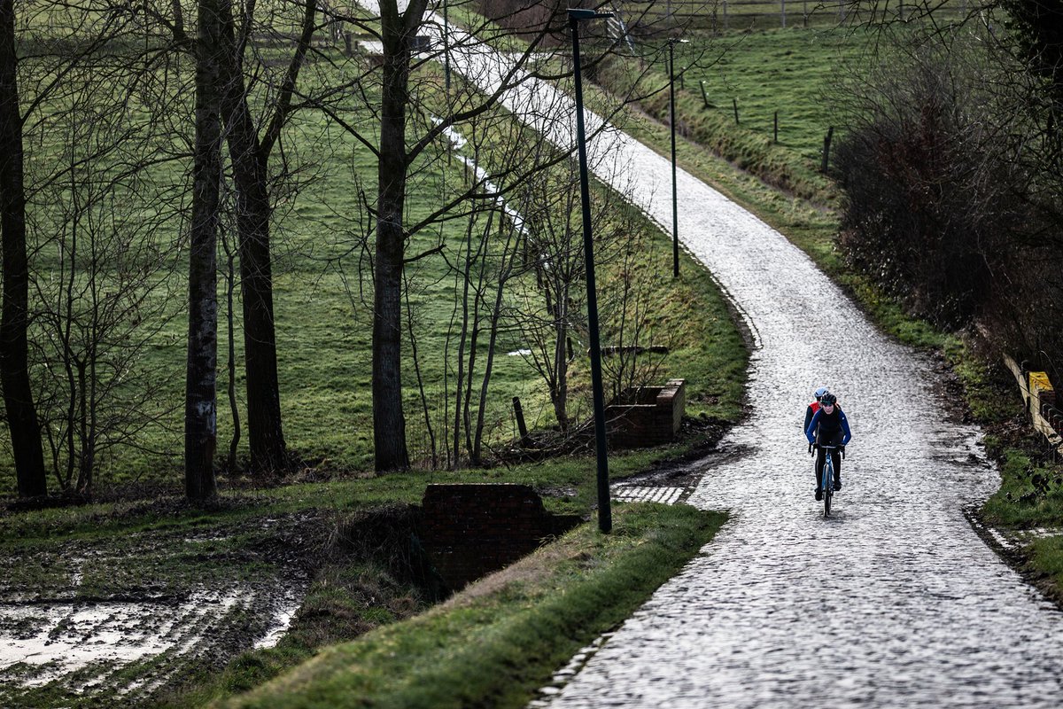 February. Wet pastures. Slippery cobbles. Fierce, cold headwinds. The smell of embrocation and fresh coffee. Not long until racing in Belgium kicks off for real with Omloop Het Nieuwsblad and Kuurne-Brussel-Kuurne!