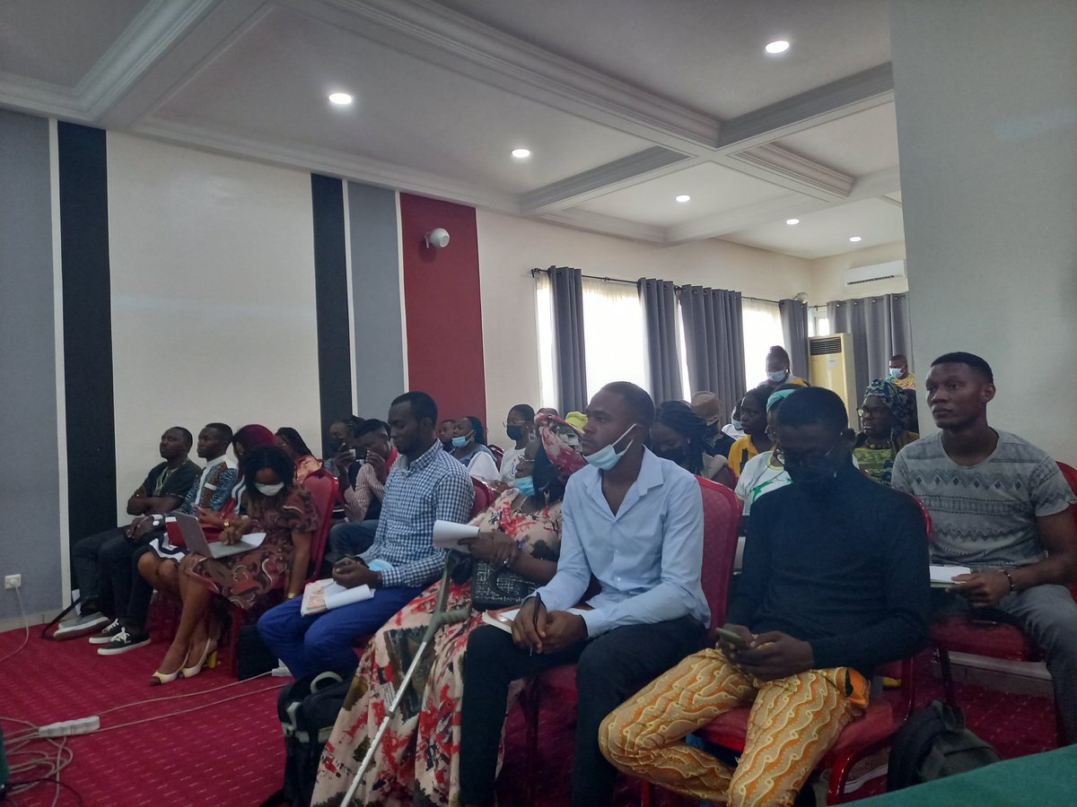 Alex_Tchuileu's tweet photo. Top départ du rendu de neuf mois d'enquêtes réalisées par des journalistes de six médias dans le cadre du projet CFI "Médialab Pour Elles"
#GenderData237
#MédialabPourElles https://t.co/6hDqT1TgtM