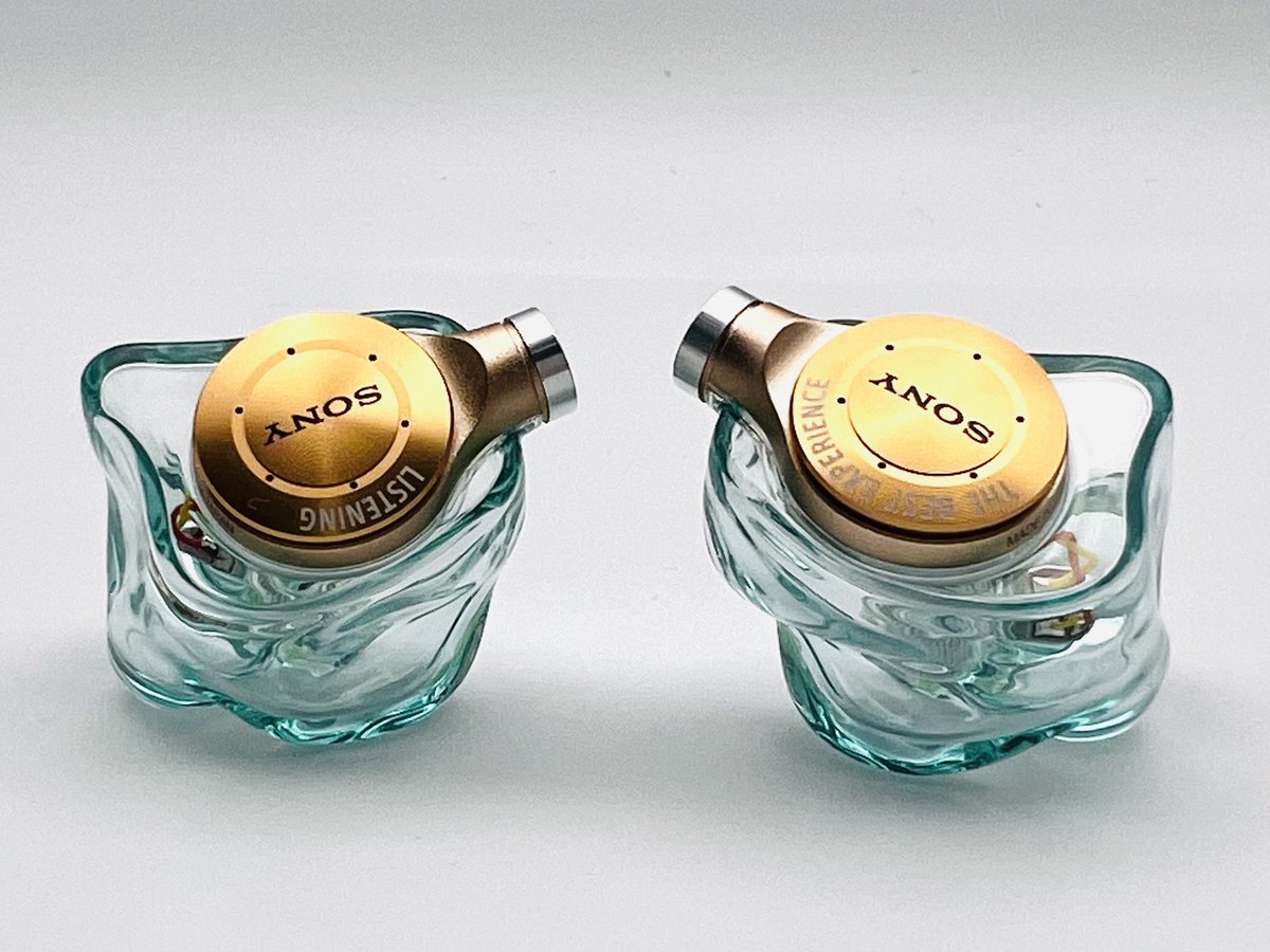Shiki_UM's tweet photo. my new gear

Just ear / XJE-MH2R リスニングモデル https://t.co/7hH5gFOkLH