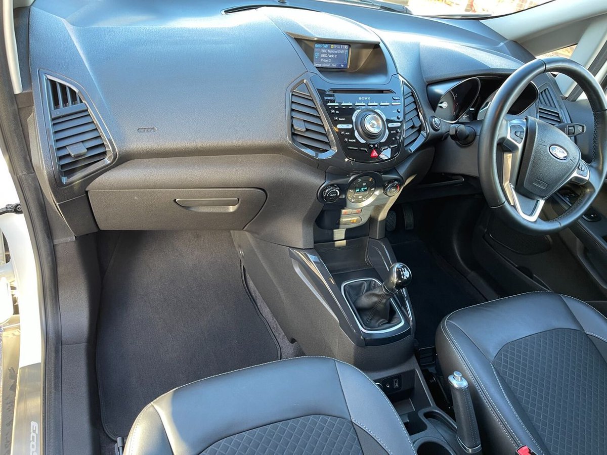 PJ Nicholls Ltd Cars & Commercials (pjnauto) Twitter