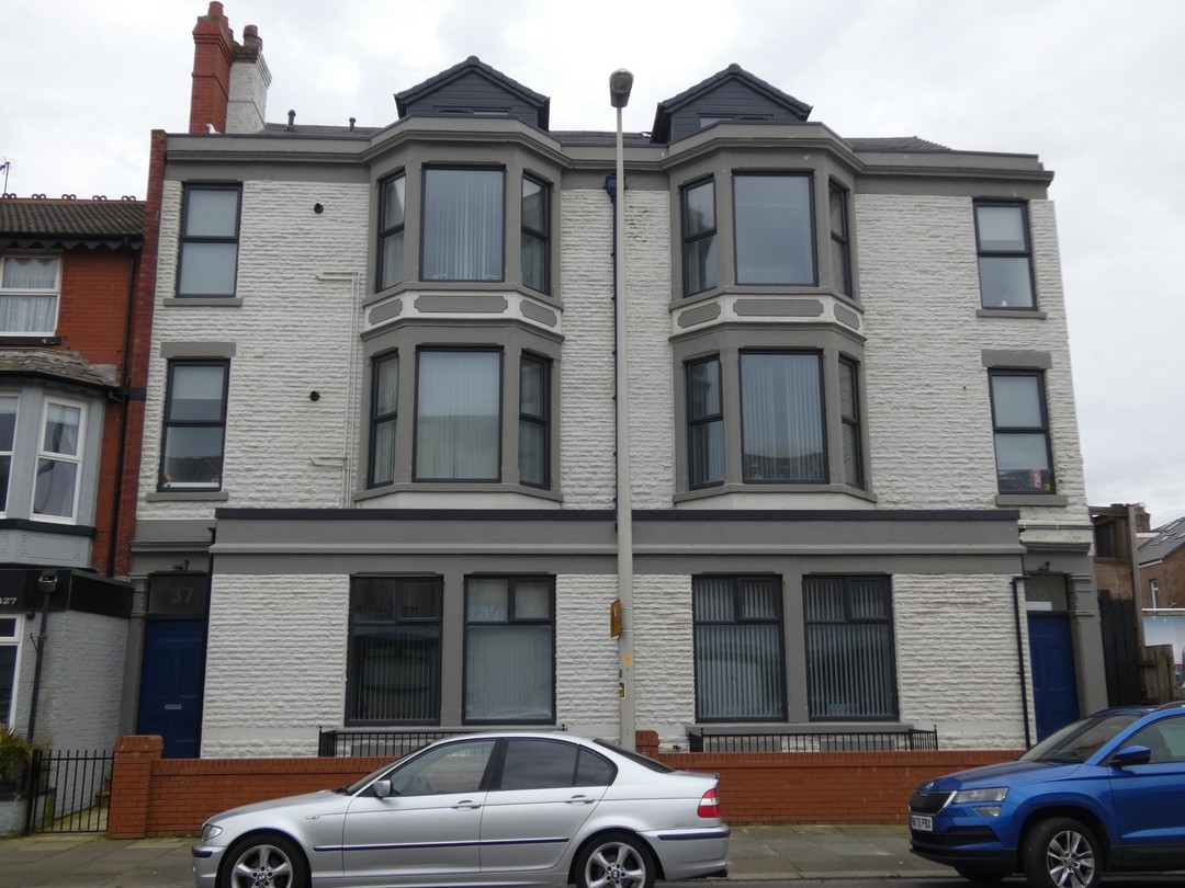 🤩 Transformation Tuesday 🤩 Our Station Road development! Consists of 1,2 3 and 4 bed properties!