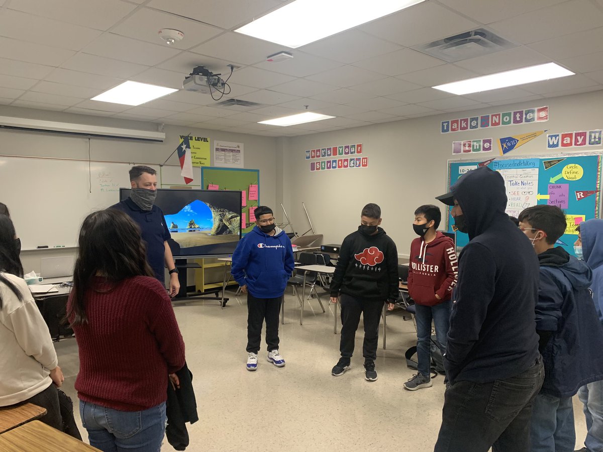 <a href="/Coach_Lamkin/">James Lamkin</a>’s Rattler Ready class participating in the “Count to 10” activity. Great job creating a welcoming, safe place for our students! #SEL #MorningMeeting <a href="/GoodnightSMCISD/">Goodnight Middle School</a>