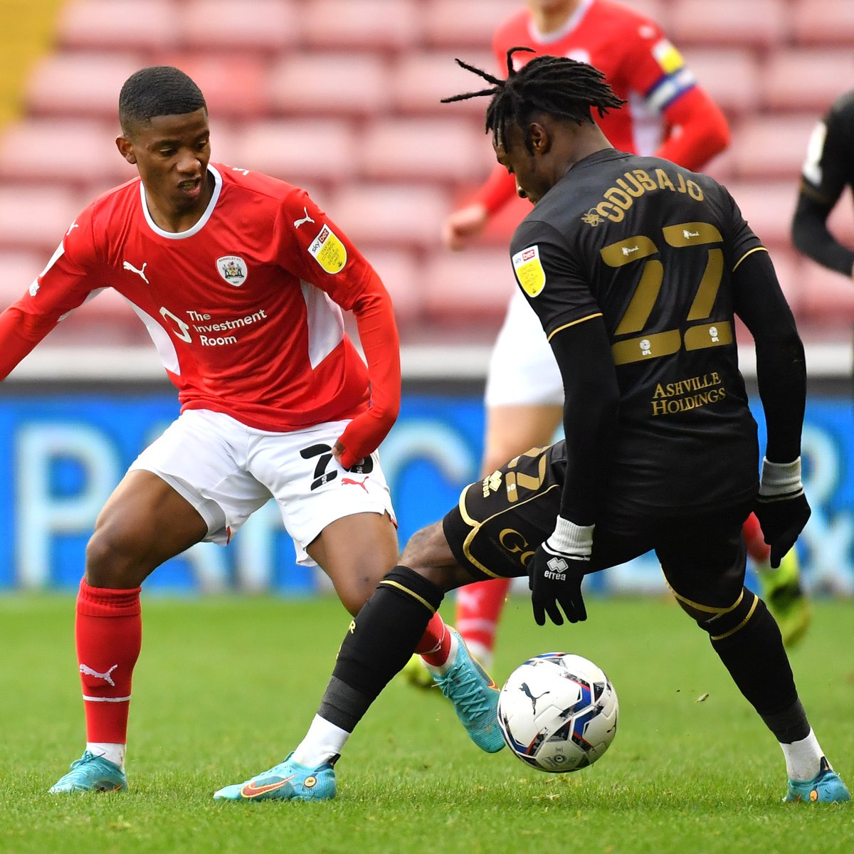 BarnsleyFC's tweet image. Remy Vita. 🇫🇷

🤔 What are your thoughts of this guy's performance on Saturday?