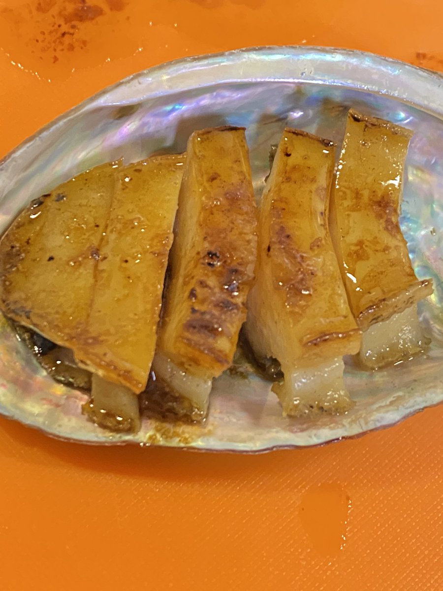 alohabear_maki's tweet photo. この間、横浜そごうのK-Fishのイベントで買った、韓国産のアワビ、ステーキにして食べたんだけどぉ❤️
めっちゃ柔らかくて美味しいんだけどぉ‼️‼️ヤバすぎ😃
あと3個しか残ってない〜もっと買えば?!よかったぁ😭
#KFISH
#韓国 https://t.co/6EIx9IjWTG
