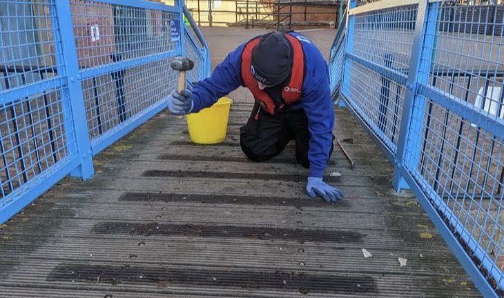 CRTEastMidlands's tweet image. We’ve got a brand new team of Kickstarters - young people on paid placements helping to make a big difference to waterways in #Nottingham while getting important work skills.

They’ve already made a great start 👏