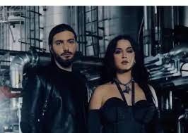 Rainbow941fm's tweet photo. L.I.V.E | w.
@thenewzlady
▶ 'When I'm Gone' by @Alesso
@katyperry
#Middaydrive https://t.co/aY3VGL4XP0