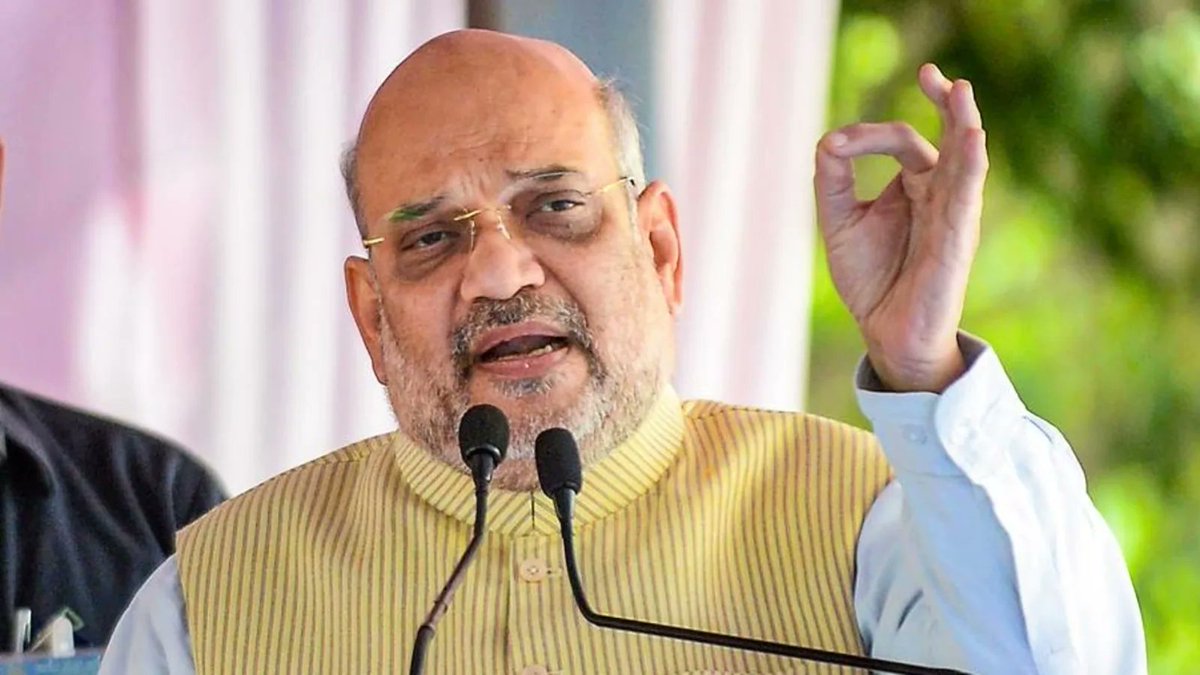 कानपुर रोड शो में अमित शाह बोले- अखिलेश सरकार में अपराधियों को मिल जाती थी जमानत
<a href="/AmitShah/">Amit Shah</a> <a href="/yadavakhilesh/">Akhilesh Yadav</a> 
#PMOIndia #UPElection2022