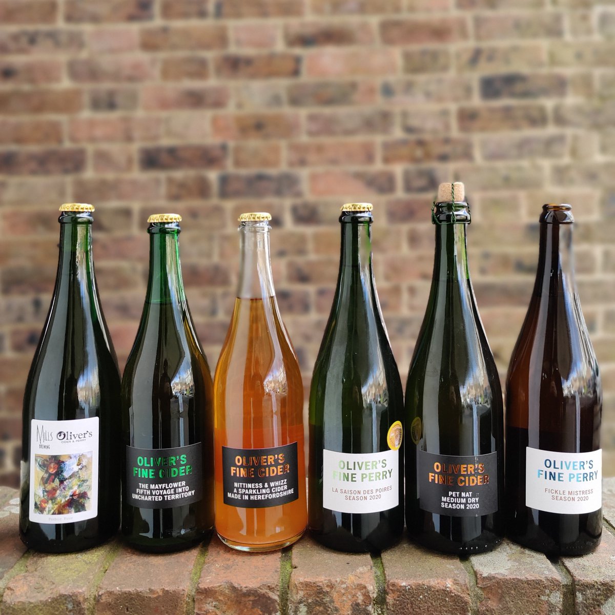 SDCellars's tweet photo. Some of the finest craft ciders you'll lay your eyes on, including a cheeky little collab with @MillsBrewing.
@oliverscider
#craftcider #cideroclock https://t.co/SXPDoR4EcB