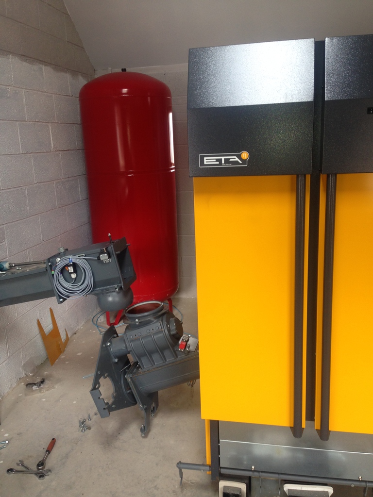 We service and maintain many makes and models of biomass boilers across the UK. 

shawrenewables.co.uk/maintenance/

#biomassboilers #biomassengineer #renewableenergy #biomassheating