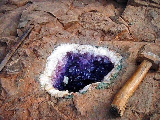 How Amazing is this Amathyst Geode in its parent rock? It's like it could be a magical portal to another world! 💜