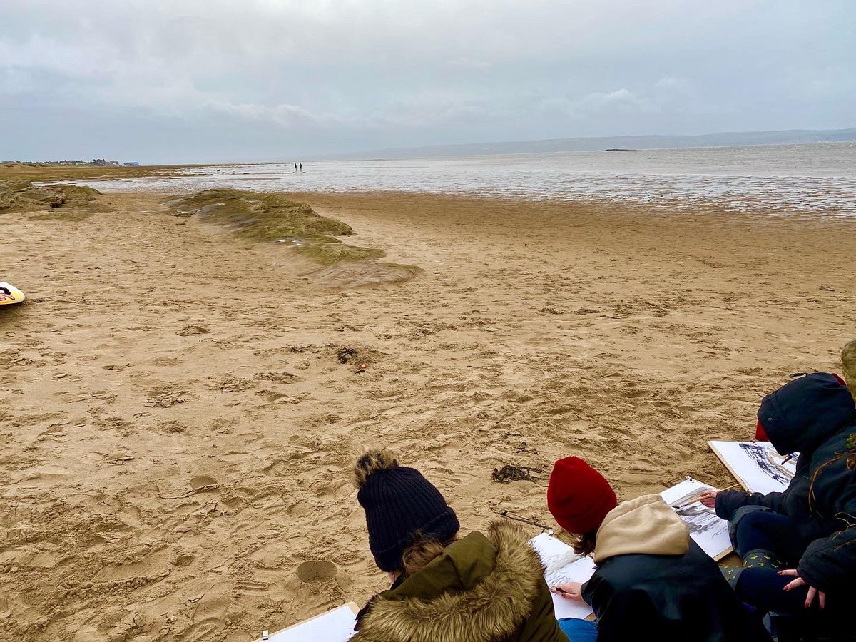 ArtDesignUpton's tweet photo. Such a dedicated group of talented, enthusiastic and amazing group of year 12s The weather was challenging but it didn’t stop the amazing landscape work being produced! #alevelart #talent #landscape https://t.co/hbSXs02LQd