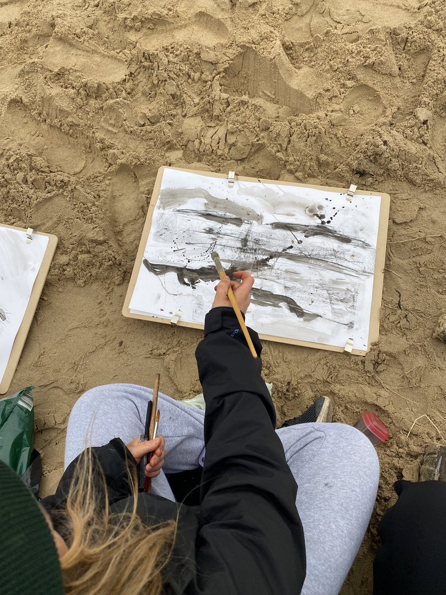 ArtDesignUpton's tweet photo. Such a dedicated group of talented, enthusiastic and amazing group of year 12s The weather was challenging but it didn’t stop the amazing landscape work being produced! #alevelart #talent #landscape https://t.co/hbSXs02LQd