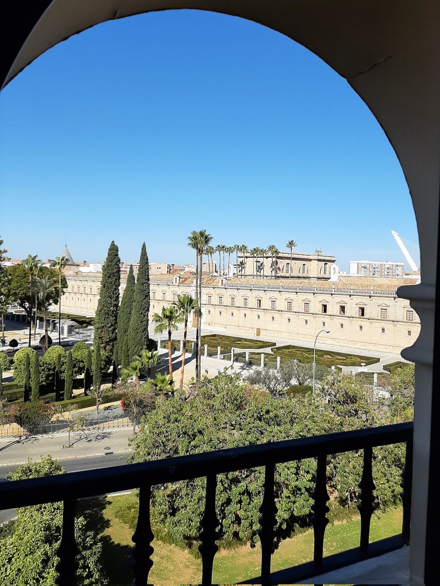Francis_JSM's tweet photo. Las vistas de la habitación
#Sevilla #LoveSevilla #seville https://t.co/nWDJr405pU