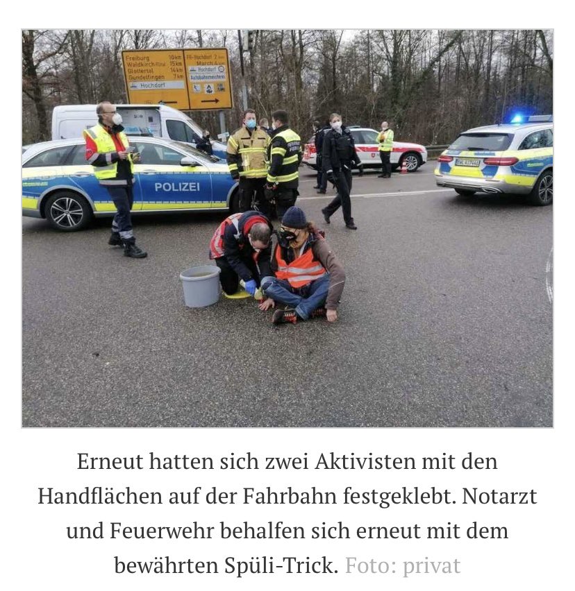 Klimaschutz, der lieber die arbeitende Klasse nervt, als Aktionsformate zu wählen, die politische Entscheidungsträger*innen und fossile Infrastruktur empfindlich treffen, ist kein sonderlich guter Klimaschutz, <a href="/AufstandLastGen/">Letzte Generation</a> .#EssenRetten