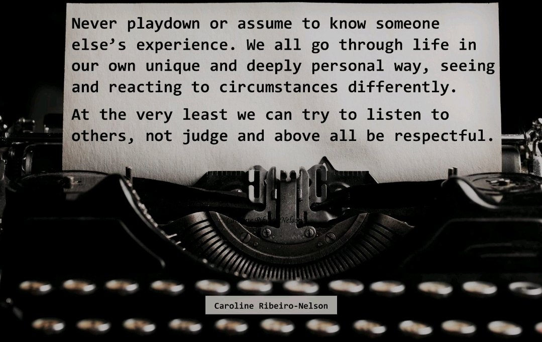 chris_dlamini's tweet photo. Some people privately live their lives unnoticed but when a person tweets about something good happening in their lives e.g passing an essay or something not so nice e.g having a bad day, you my friend need to acknowledge them. This is the beauty of social media #virtualkindness https://t.co/lK6t4GMMmX