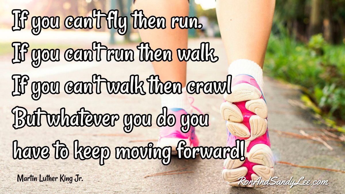 SandyLeeAndRon's tweet photo. Keep heading forward! ๐งก๐๐๐๐โค๏ธ
#personalbranding #debold #creativemarketing https://t.co/UO93YrQo4P