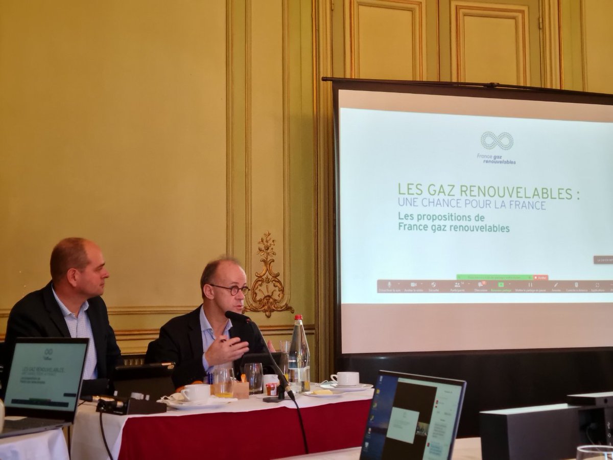 L’ambition de la filière ✅
Atteindre 2/3 de #gazrenouvelable dans la consommation finale dès 2040 tout en générant
un accroissement de l’activité économique dans les territoires ruraux 👌 #méthanisation