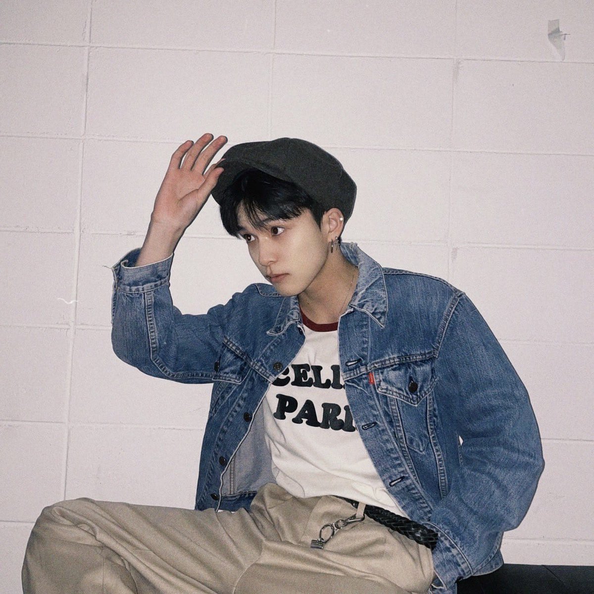 Hi_meyoungk's tweet photo. Udah janji kalau Sahi update mandiri (akhirnya) 😭 mo GA 1 PB blue ver. Ini saatnya, buat 1 teume yg beruntung :') 

Follow + drop proof streaming MV Jikjin
+ Rt + like

End sewaktu waktu 🫂 https://t.co/UkEHG8i57g
