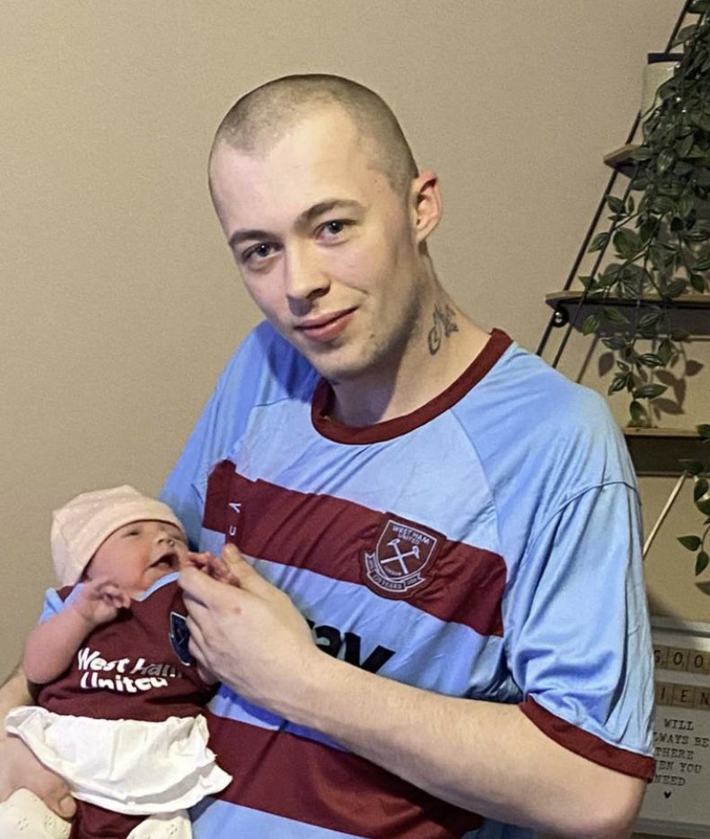 父: ⓖⓔⓜⓜⓐ ⓗⓞⓦⓐⓡⓓ父 tweet media