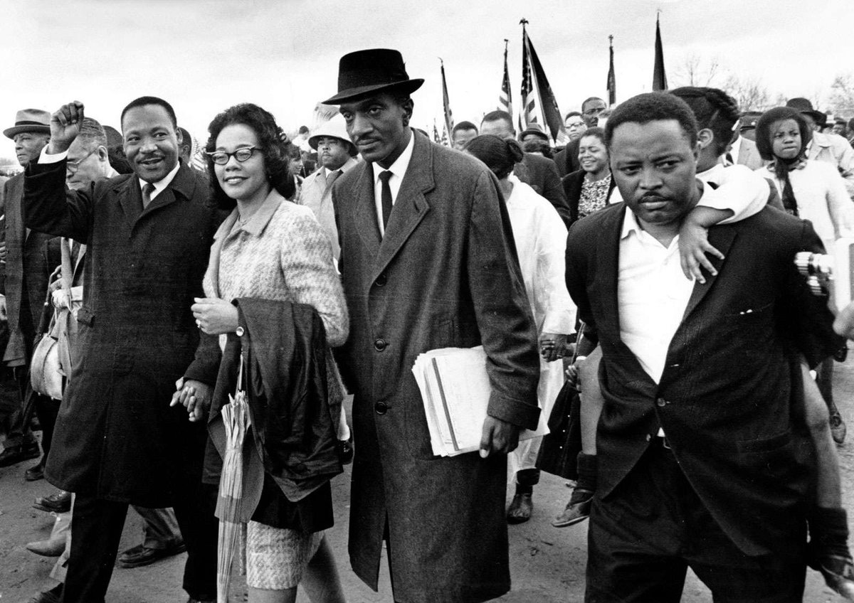 lonelypaygap's tweet photo. This month, if not last month or next month, stand for something. Stand for the right thing and for people just like you, to have rights, just like you. Follow us to make the Ethnic Pay Gap more visible. #BlackHistoryMonth #EqualityWeek #change #justice https://t.co/UBLV7uSQuU