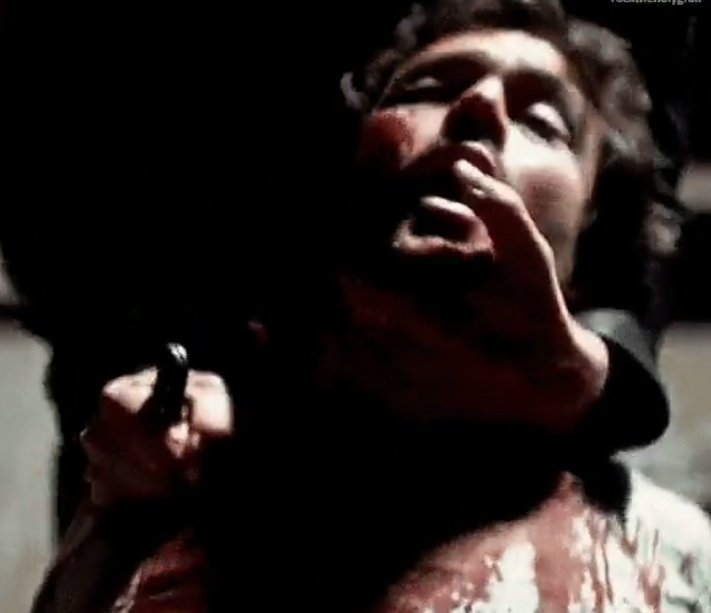 FLopnfLXIAke2wv?format=jpg&name=900x900